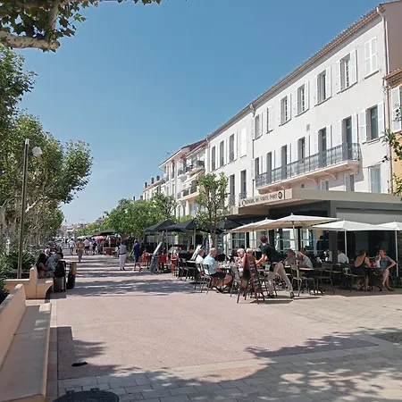 Lou Pescadou アパート *